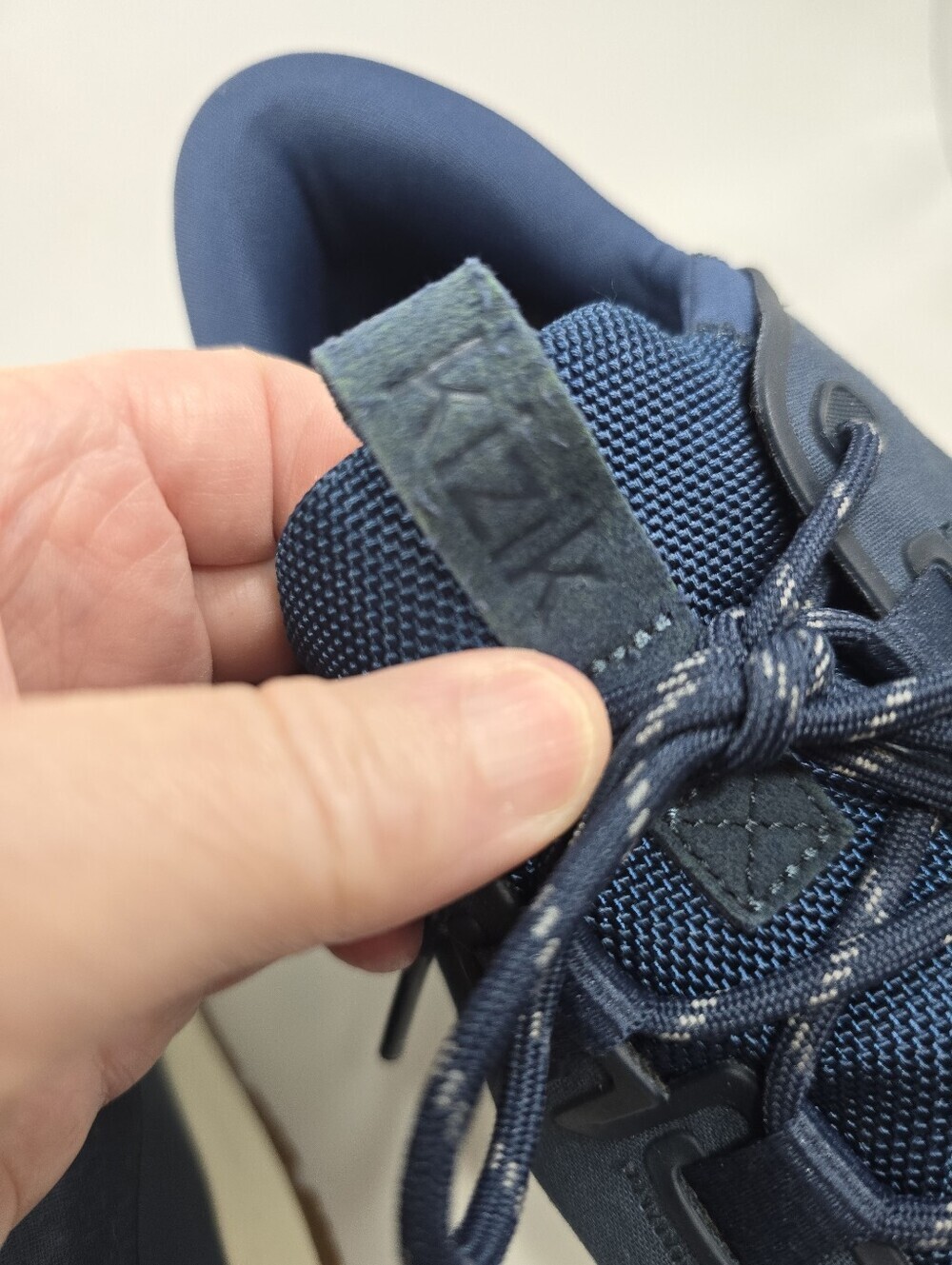 Kiziks Gently Worn Blue Lace Up Walking Comfort Sneakers/shoes Mens 6.5 Ladies 8 - Picture 7 of 16